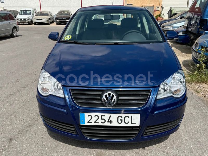 Usado VW Polo Edition 70 CV (51 kW) 2008 Azul Berlina
