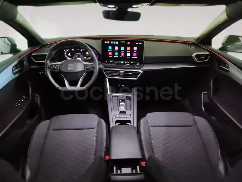 Usado Seat Leon FR 150 CV (110 kW) 2024 Gris Berlina