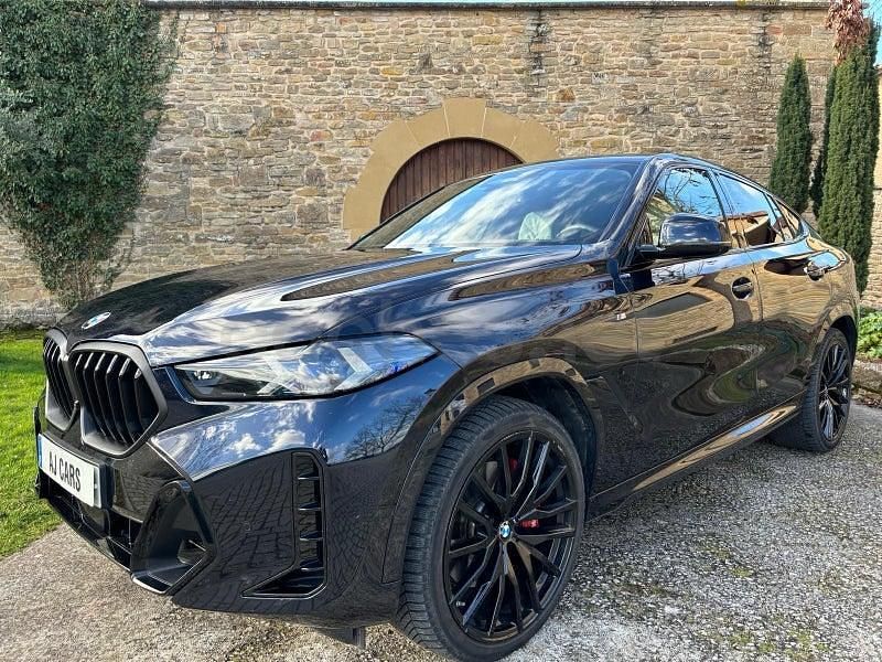 Usado BMW X6 M Sport 352 CV (258 kW) 2024 Negro SUV