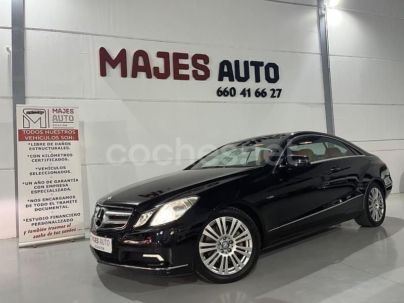 Negro Usado 2011 Mercedes E350 Elegance Coupe | 16.999 € (Buen precio) - Imagen 1/4
