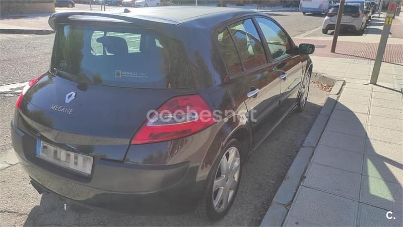 Negro Usado 2008 Renault Mégane III Extreme Berlina | 4000 € (Precio justo) - Imagen 1/4