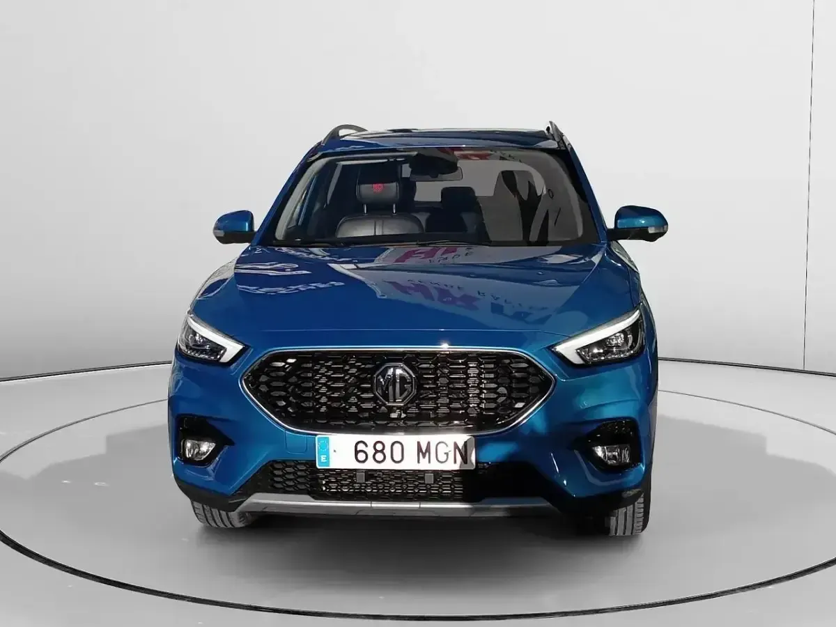 Usado MG ZS Luxury 106 HP (77 kW) 2023 Azul SUV
