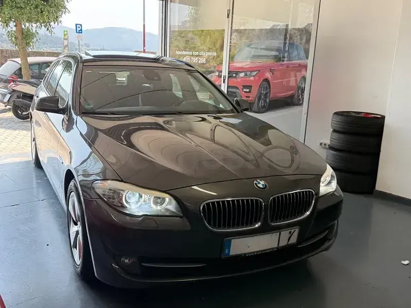 Usado BMW 525 204 CV (150 kW) 2011 Beige Berlina