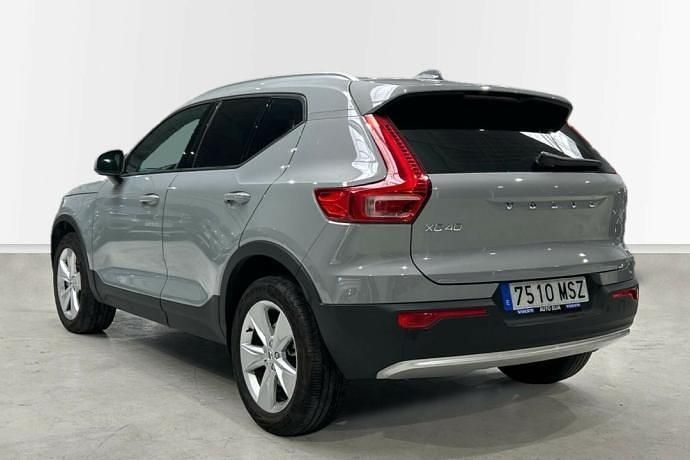 Usado Volvo XC40 Core 163 CV (119 kW) 2024 SUV
