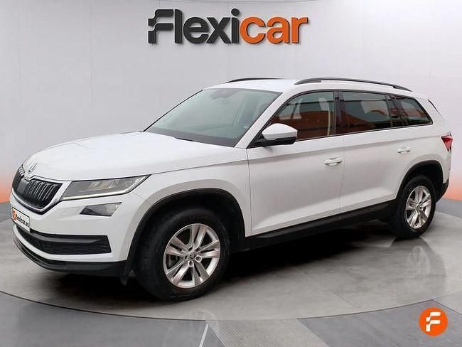 Usado Skoda Kodiaq LAURIN & KLEMENT 150 CV (110 kW) 2021 Blanco SUV