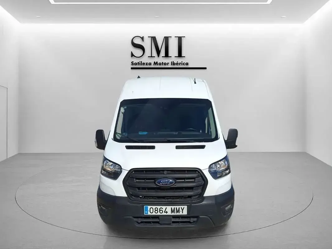 Usado Ford Transit Trend 131 CV (96 kW) 2024 Blanco Van