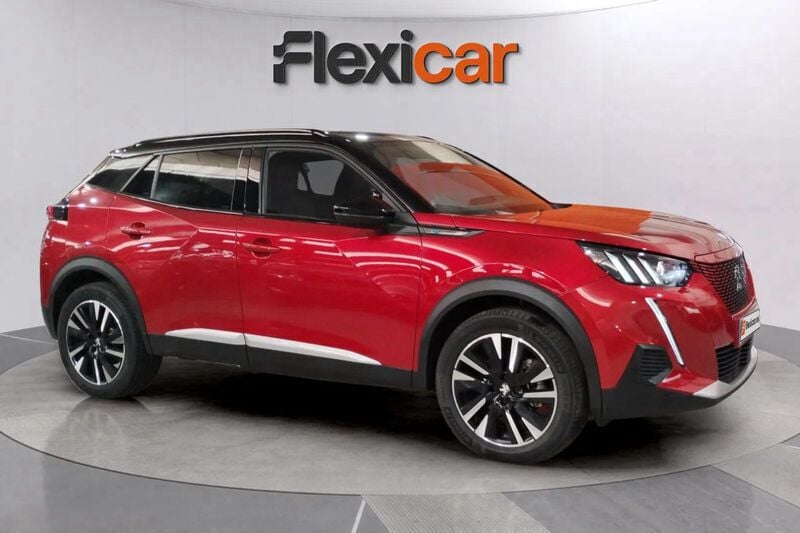 Rojo Usado 2022 Peugeot e-2008 GTi SUV | 20.490 € (Precio justo) - Imagen 1/4