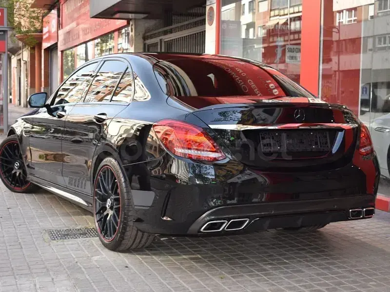 Usado Mercedes C63 AMG 476 CV (350 kW) 2017 Negro Berlina