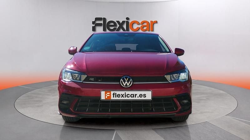 Usado VW Polo R-line 95 CV (69 kW) 2022 Rojo Utilitario