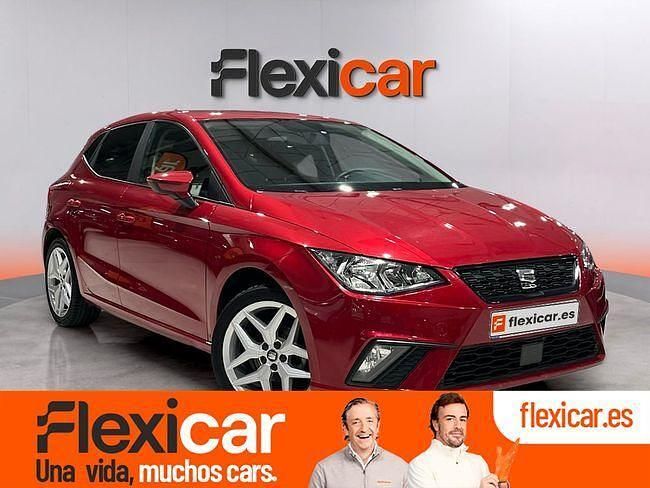 Usado Seat Ibiza Style 75 CV (55 kW) 2018 Rojo Utilitario