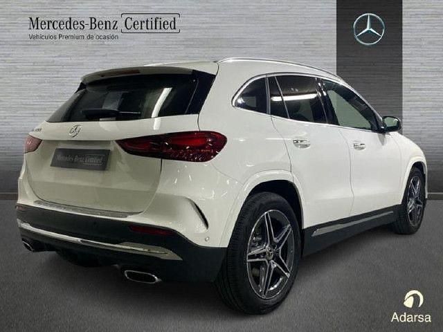 Usado Mercedes GLA200 AMG line 163 CV (119 kW) 2026 Blanco polar SUV
