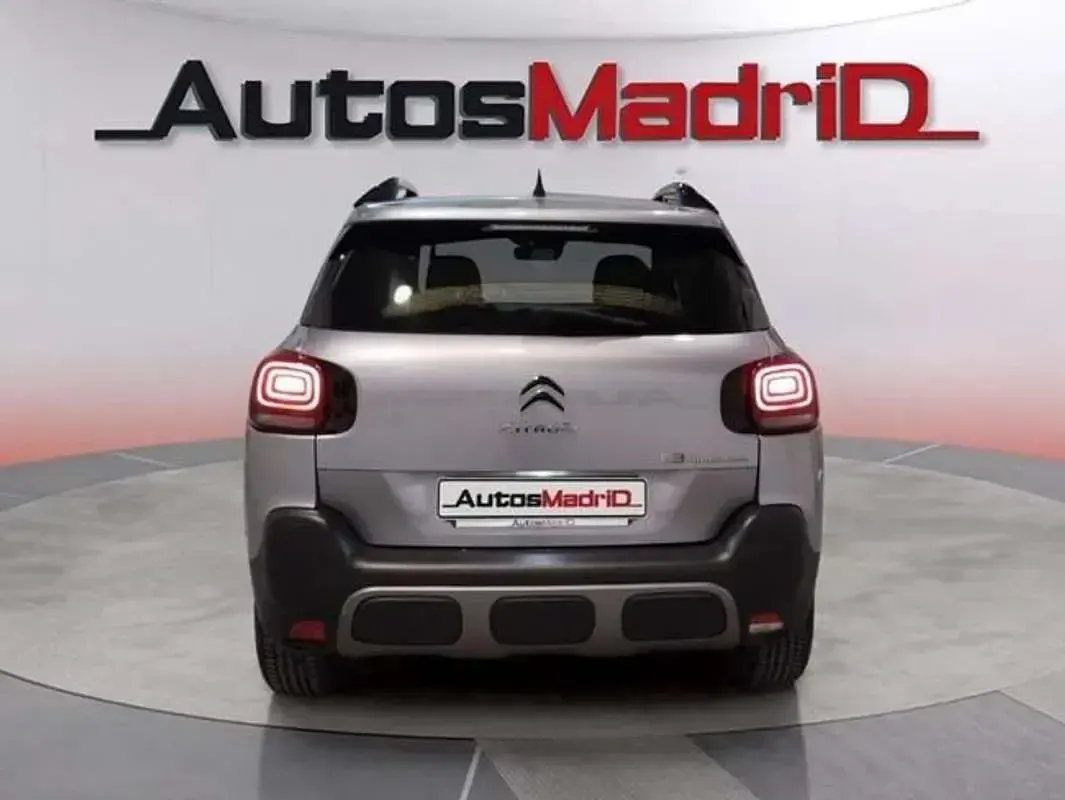 Usado Citroën C3 Aircross PureTech 111 CV (81 kW) 2022 Gris SUV