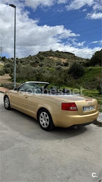 Usado Audi A4 Cabriolet 163 CV (119 kW) 2004 Amarillo Descapotable