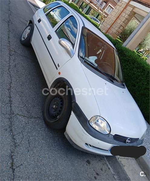 Usado Opel Corsa Swing 50 CV (36 kW) 1997 Blanco Utilitario