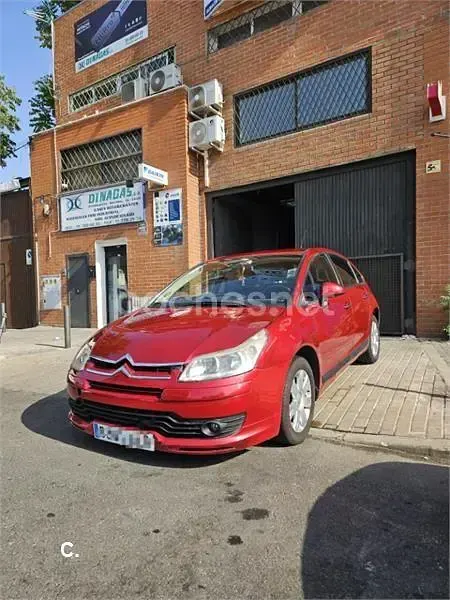 Usado Citroën C4 VTR Sport 92 CV (67 kW) 2009 Rojo Berlina