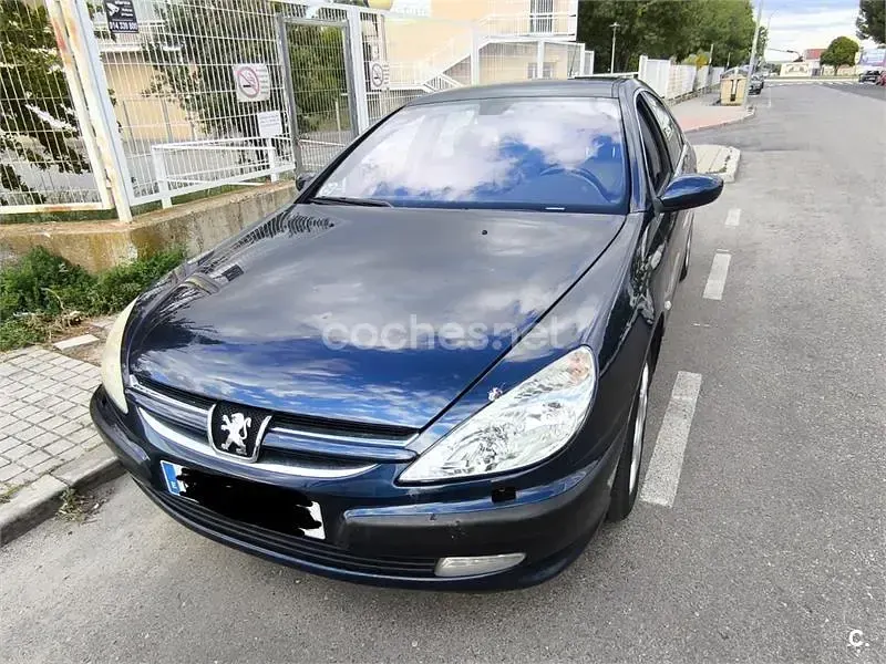 Usado Peugeot 607 210 CV (154 kW) 2002 Azul Berlina
