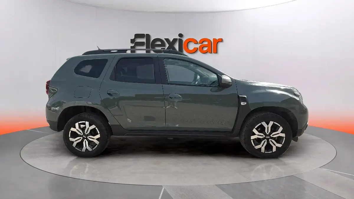 Usado Dacia Duster Expression 131 CV (96 kW) 2024 Verde SUV