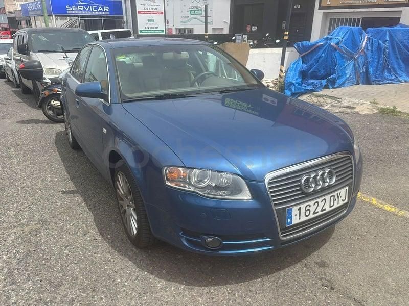 Usado Audi A4 140 HP (102 kW) 2006 Azul Sedan