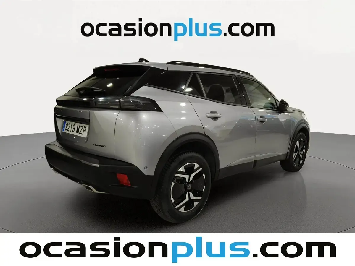 Usado Peugeot 2008 Allure 145 CV (106 kW) 2025 Gris SUV