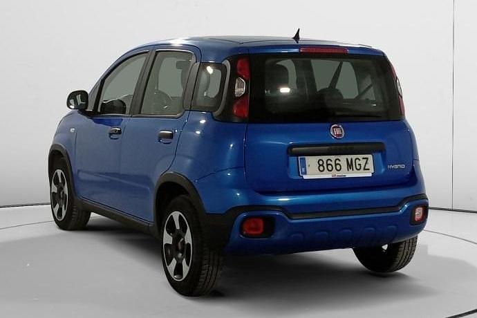 Usado Fiat Panda Cross Cross 70 CV (51 kW) 2023 Utilitario