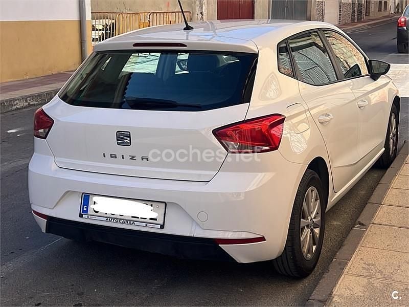 Usado Seat Ibiza Style Plus 80 CV (58 kW) 2019 Blanco Utilitario