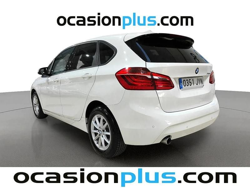 Usado BMW 218 Active Tourer 150 HP (110 kW) 2017 Branco Monovolume