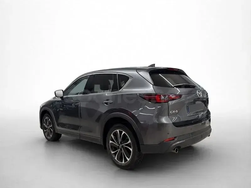 Usado Mazda CX-5 165 CV (121 kW) 2022 Gris / plata SUV