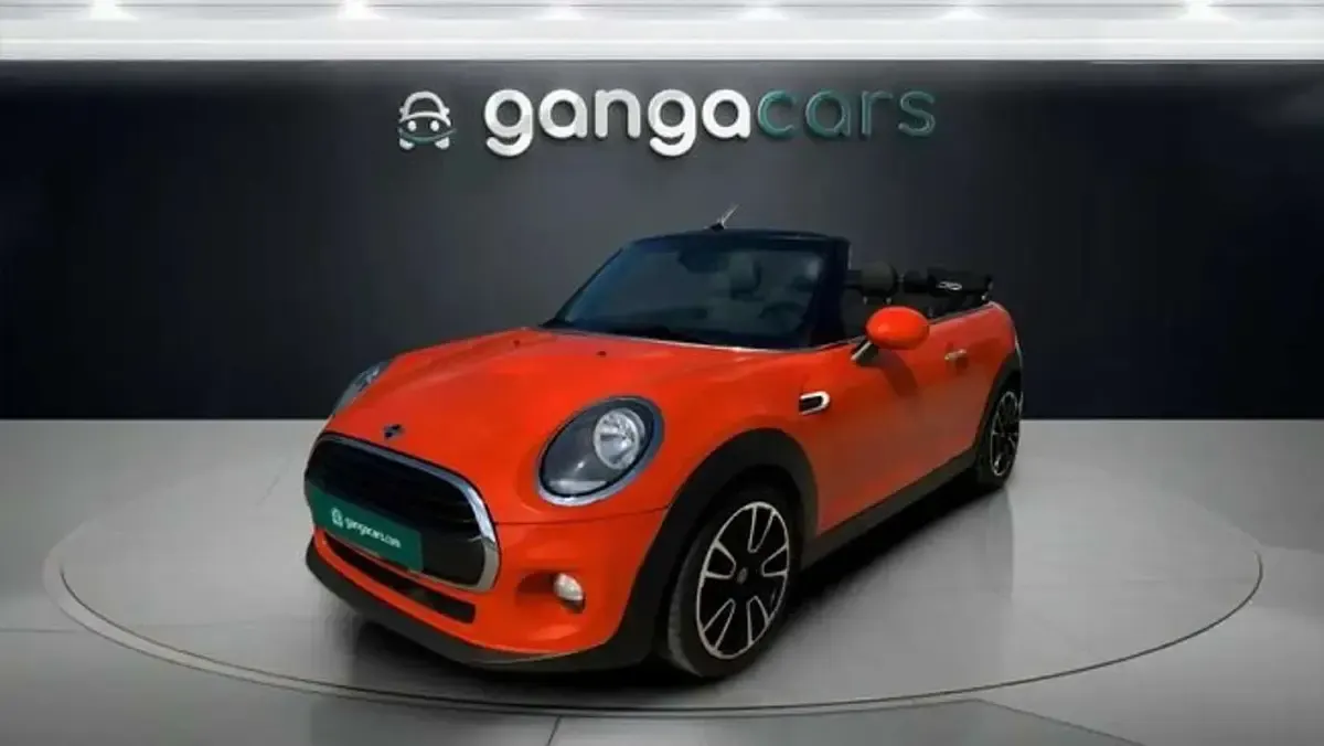 Usado Mini Cooper Cabriolet 136 CV (100 kW) 2019 Naranja Descapotable