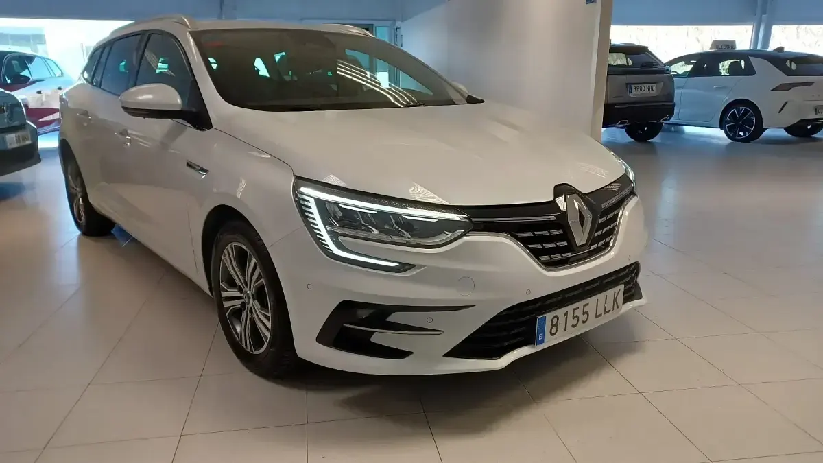 Usado Renault Mégane IV Business 160 CV (117 kW) 2020 Otro Familiar