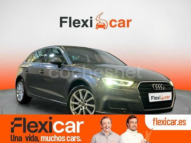 Gris Usado 2020 Audi A3 Sportback Premium Utilitario | 21.990 € (Precio justo) - Imagen 1/4