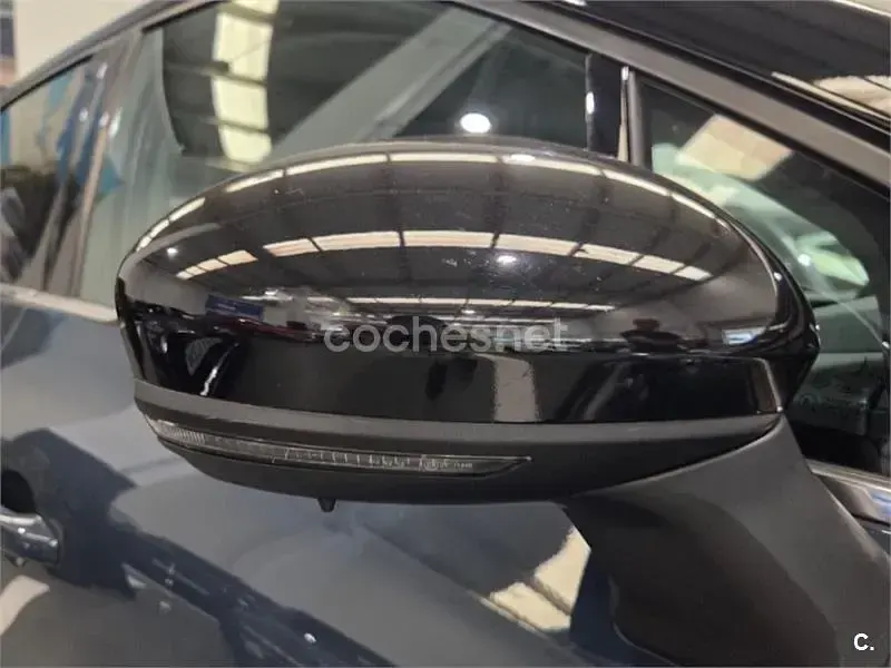 Usado Renault Captur Engineered 160 CV (117 kW) 2022 Azul SUV
