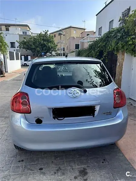 Usado Toyota Auris Luna 126 CV (92 kW) 2007 Azul Utilitario