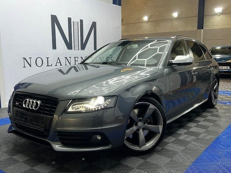 Usado Audi S4 333 CV (244 kW) 2011 Gris / plata Familiar