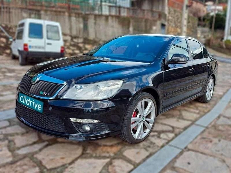 Usado Skoda Octavia RS 170 CV (125 kW) 2010 Negro Utilitario