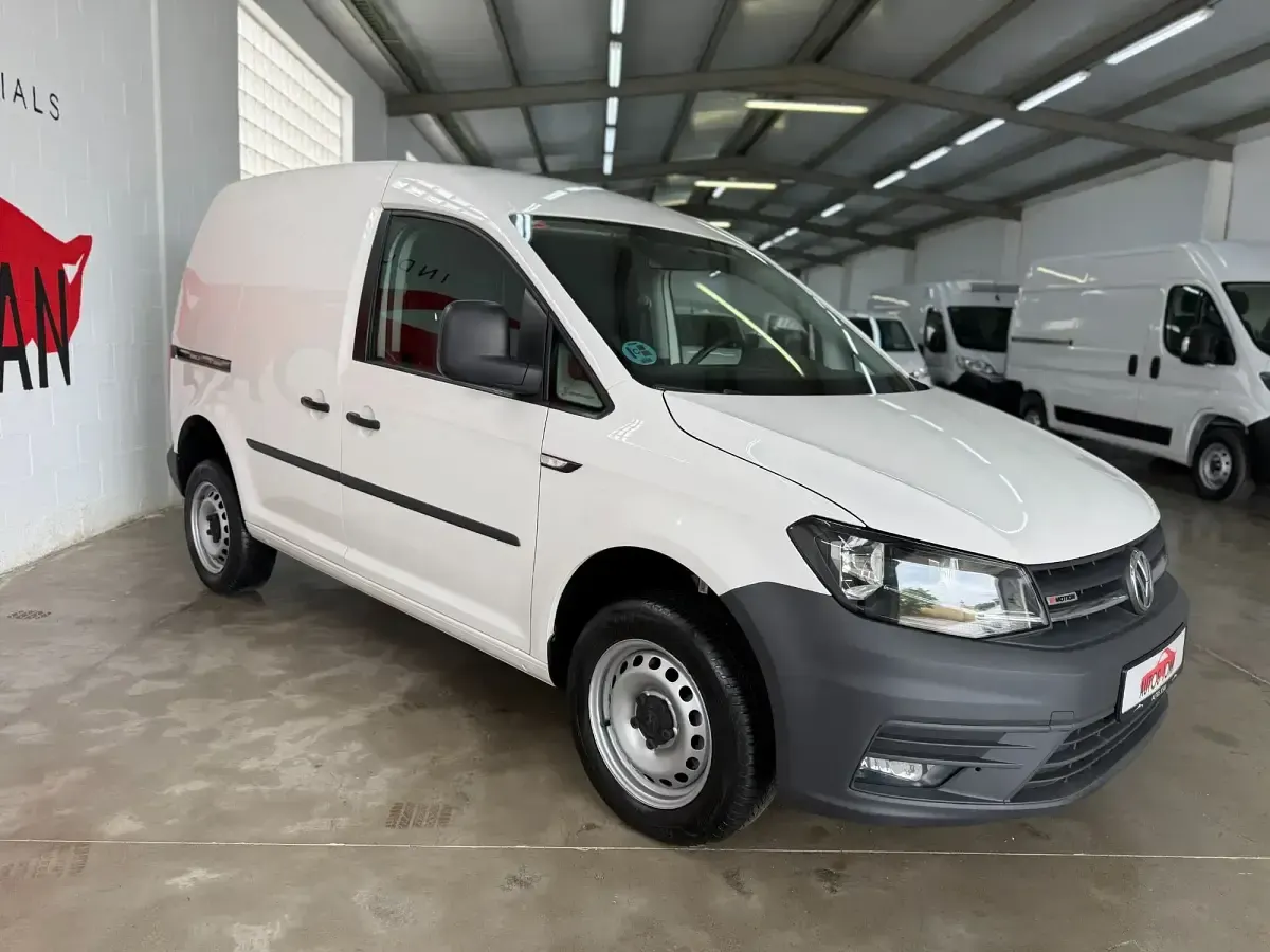 Usado VW Caddy Business 122 CV (89 kW) 2019 Blanco Monovolumen