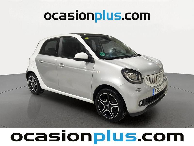 Usado Smart ForFour Prime 90 CV (66 kW) 2016 Gris Utilitario