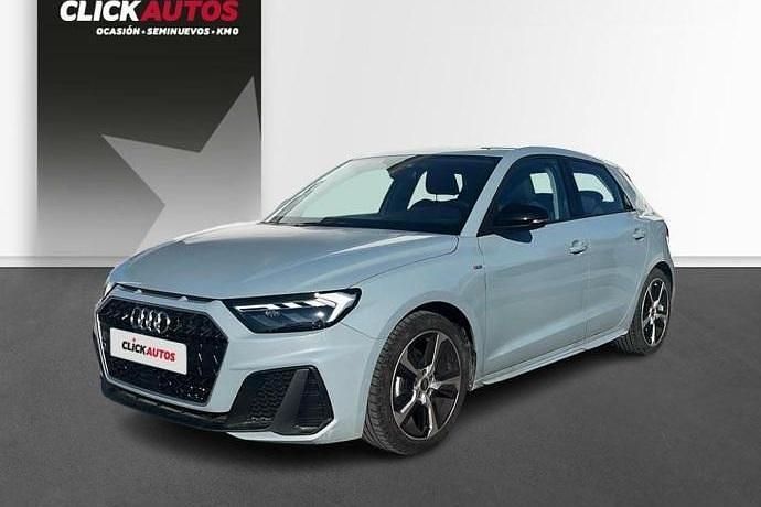 Usado Audi A1 Comfort 95 CV (69 kW) 2024 Rojo Utilitario