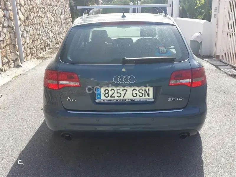 Usado Audi A6 Sport 170 CV (125 kW) 2010 Azul Familiar