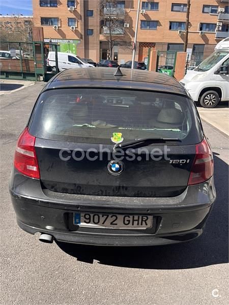 Usado BMW 120 150 CV (110 kW) 2008 Negro Utilitario
