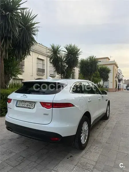 Usado Jaguar F-Pace Pure 180 CV (132 kW) 2017 Blanco SUV