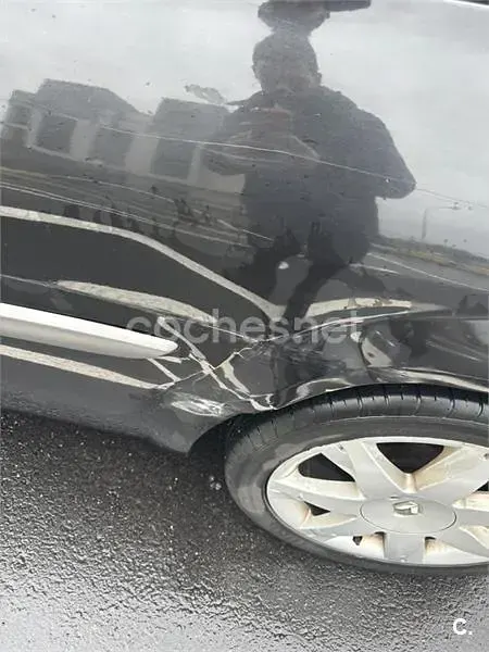 Usado Renault Mégane Dynamique 130 CV (95 kW) 2006 Negro Berlina