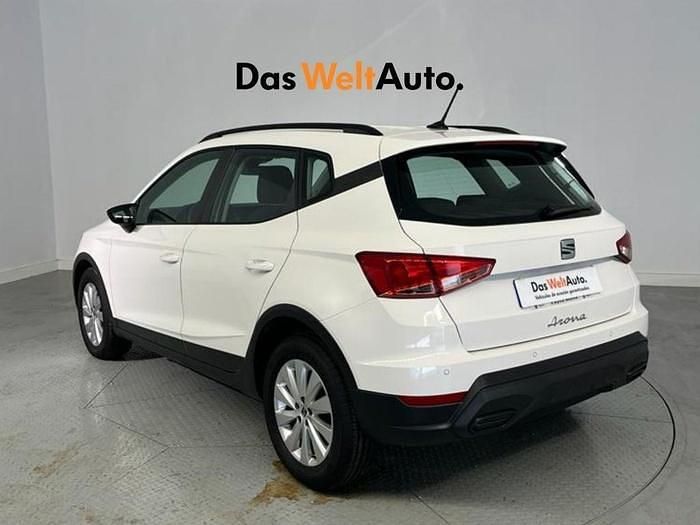 Blanco Usado 2025 Seat Arona Style SUV | 18.900 € (Precio justo) - Imagen 1/4