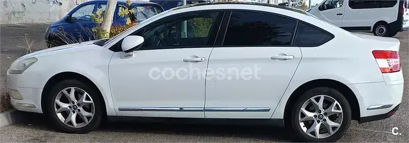 Usado Citroën C5 Exclusive 138 CV (101 kW) 2004 Blanco Berlina
