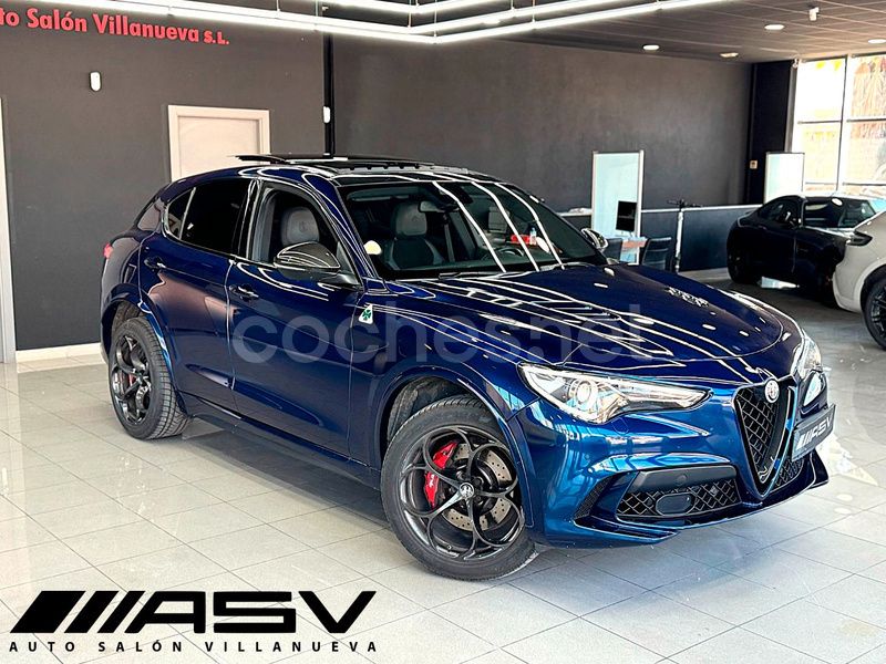 Azul Usado 2021 Alfa Romeo Stelvio Quadrifoglio SUV | 49.900 € (Un poco caro) - Imagen 1/4