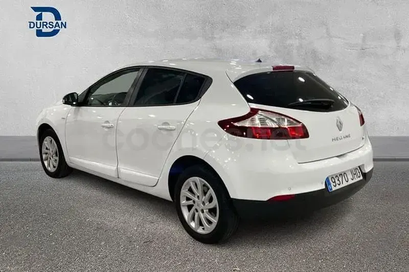Usado Renault Mégane LIMITED 116 CV (85 kW) 2015 Blanco Berlina