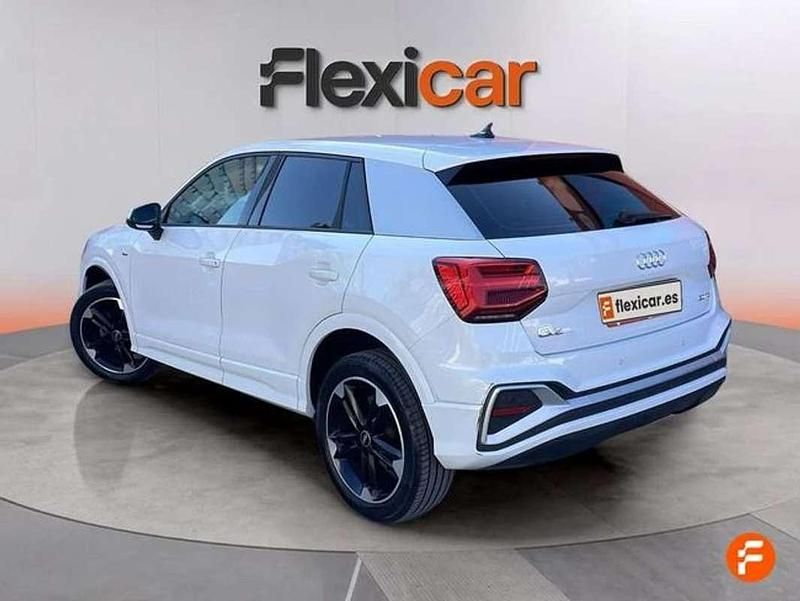 Usado Audi Q2 Premium 116 CV (85 kW) 2023 Blanco SUV