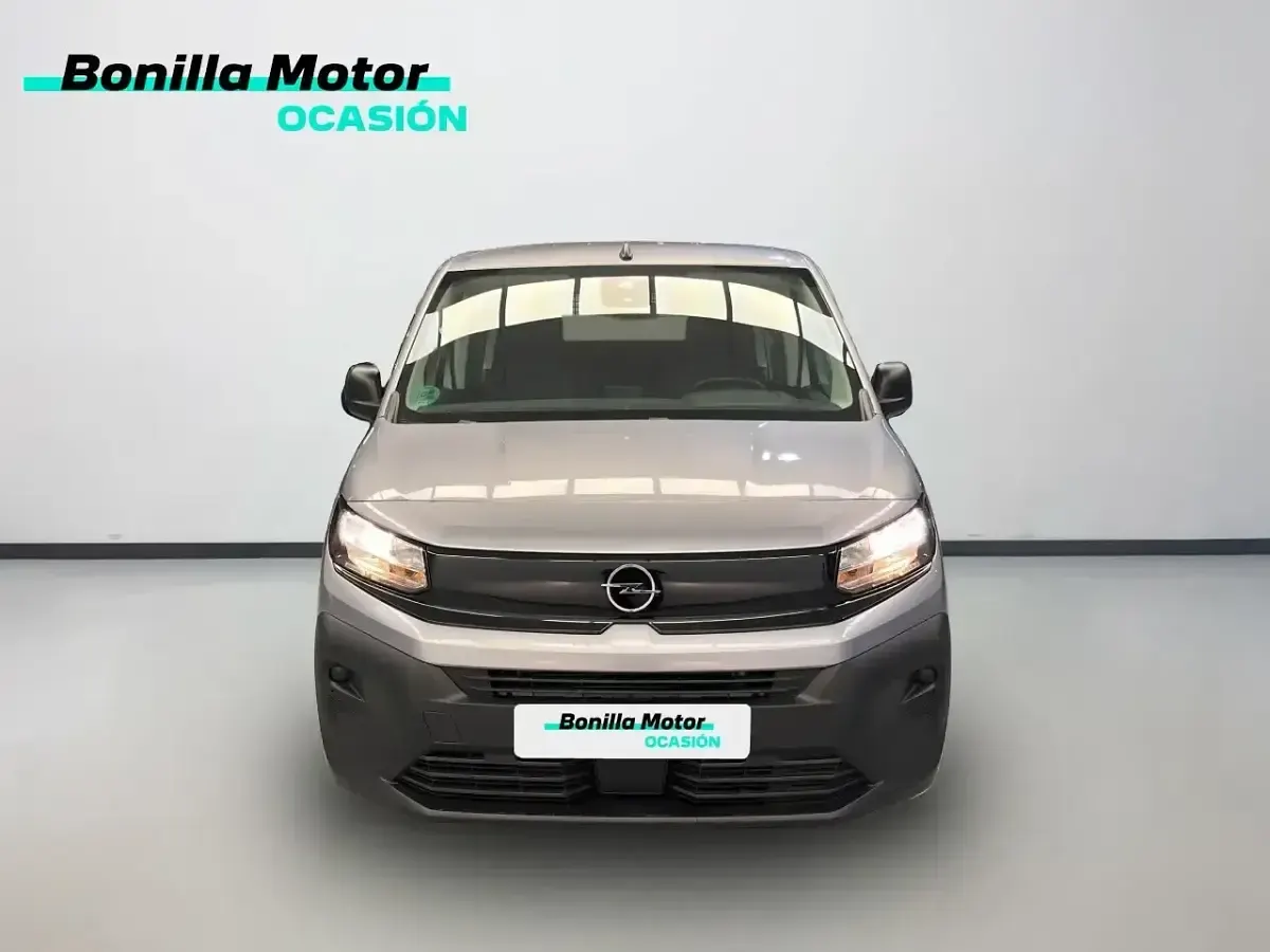 Usado Opel Combo Edition 100 CV (73 kW) 2025 Otro Monovolumen