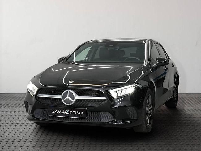 Usado Mercedes A250 218 CV (160 kW) 2022 Negro Berlina