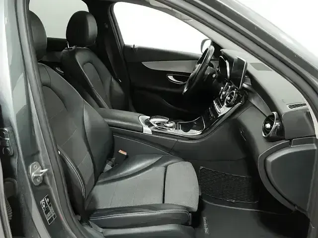 Usado Mercedes C220 Avantgarde 170 CV (125 kW) 2017 Gris Familiar