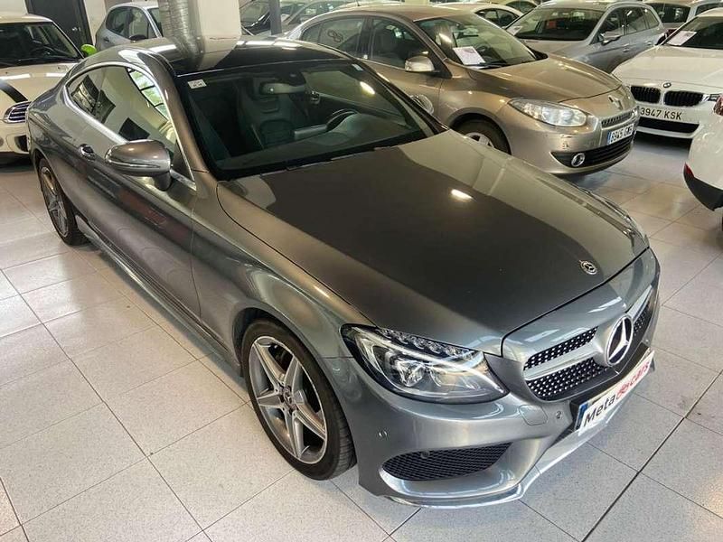 Usado Mercedes C200 184 CV (135 kW) 2018 Gris Coupe